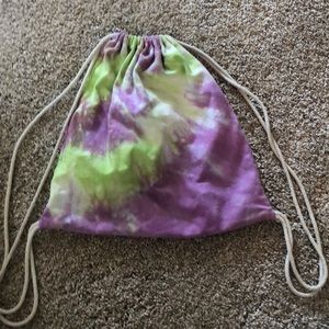 small tie dye drawstring backpack !